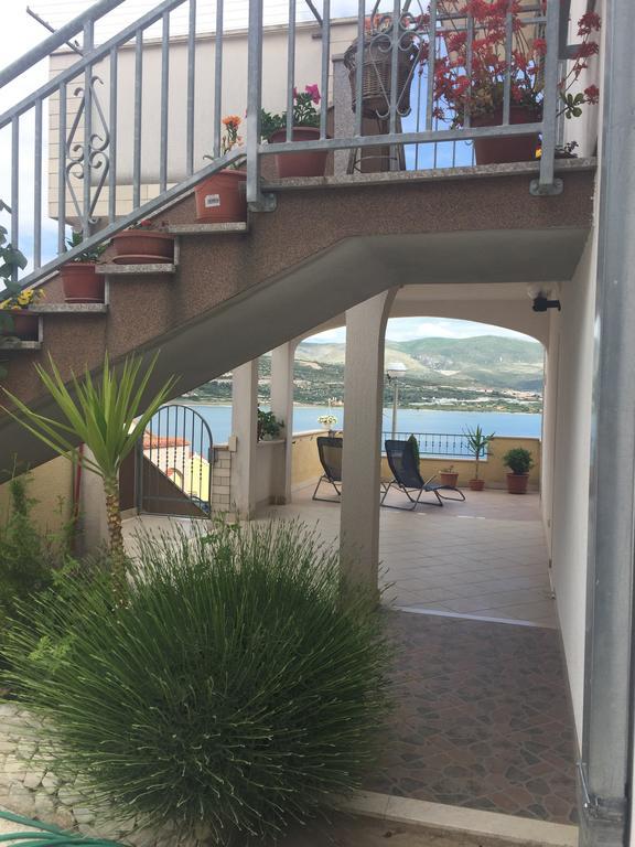 Apartment Karmen Trogir Zewnętrze zdjęcie